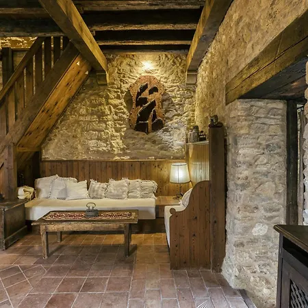 Castell De Sator Palau-Sator