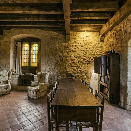 Castell De Sator بيت للعطل *